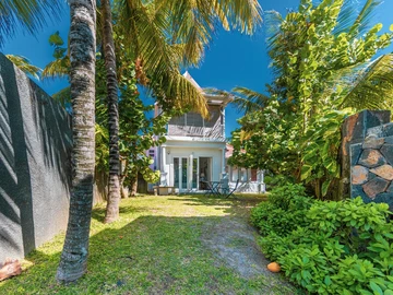 5 Bedroom Villa