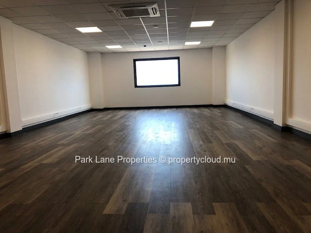 <br/>Newly built office in Terre Rouge