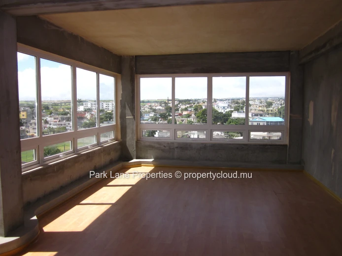 Prime office spaces on Royal Road St. Jean