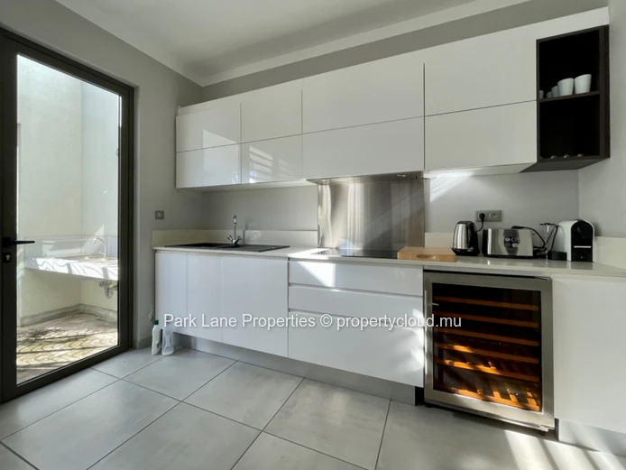 Splendid PDS villa within a residential complex for sale!
