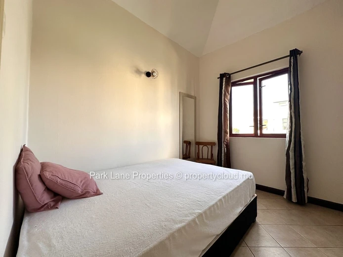 Comfortable apartment just steps away from Mont Choisy beach