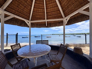 6 Bedroom Villa