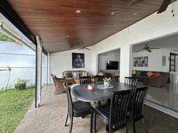 Townhouse, Duplex de 3 Chambres