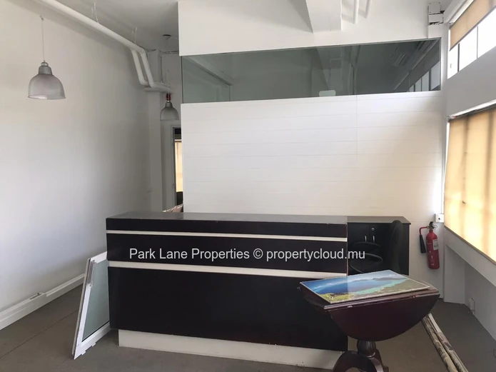 Office space on the 4th floor in the centre of Port Louis.