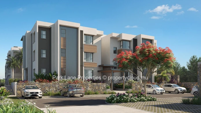 HERMITAGE BEACH APARTMENTS: Expansive Garden and Sea Views