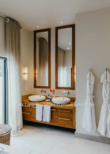 Elegant Golfside Villa with Pavilion in Anahita – Lunea Neighbourhood