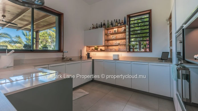 Magnifique villa au sein de l'unique IRS Marina
