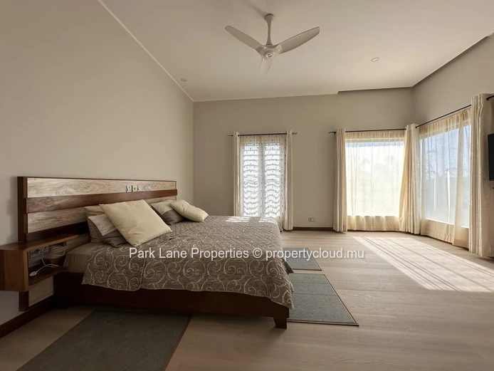 Spacious Family Home for Sale near the Golf and Mont Choisy Beach!