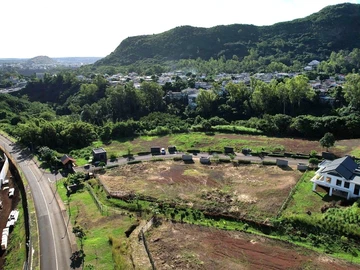 Land