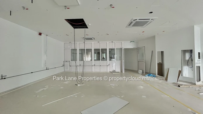 Strategically Positioned Office Space on Ground Floor in Ebene