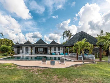 4 Bedroom Villa