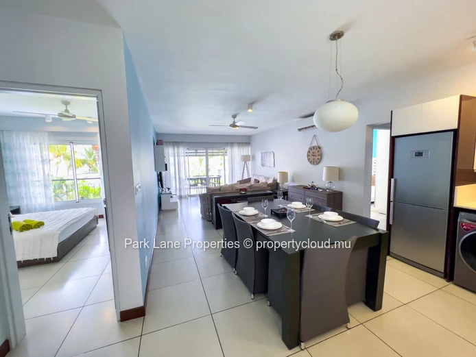 Appartement 3 chambres avec vue panoramique sur piscine et mer