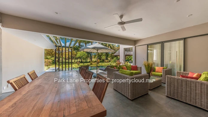 6-Bedroom Villa with Pool and Garden Views – Anahita, Beau Champ