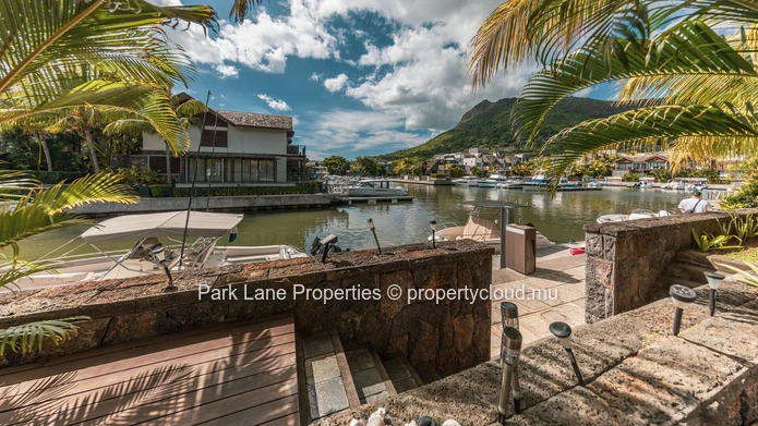 Elegant Marina Duplex with Private Pool & Exclusive La Balise Lifestyle